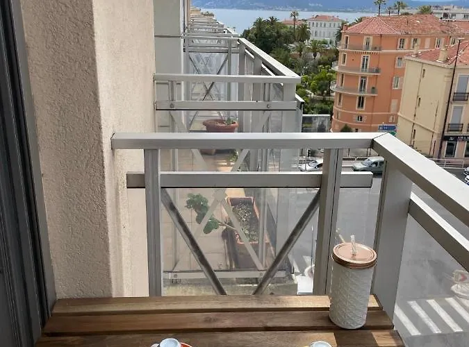 Balcon Centre *